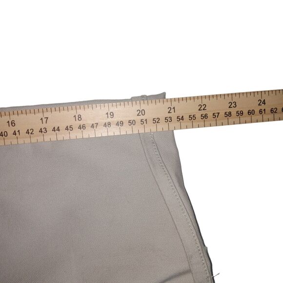 Riders By Lee Mid Rise Capri Biege Jeans Womens Size 8M - Picture 4 of 8